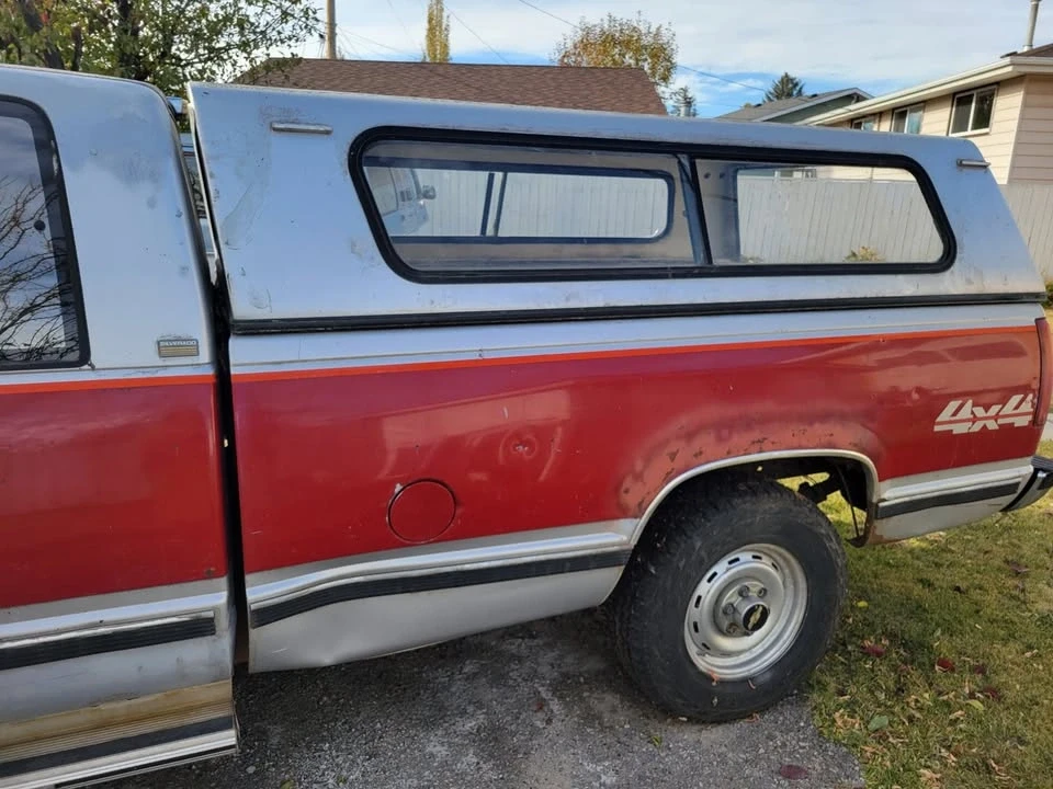 1990 Chevrolet Silverado - Image 3 of 16