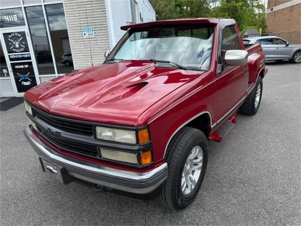 1990 Chevrolet C/K 4th Gen - Image 4 of 17