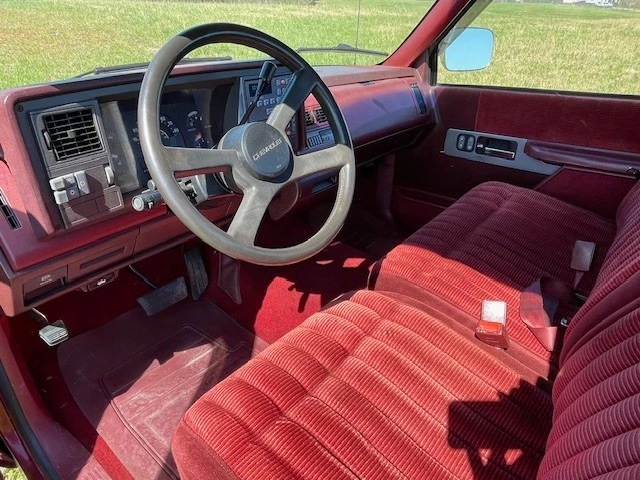 1990 Chevrolet C/K 4th Gen - Image 6 of 11