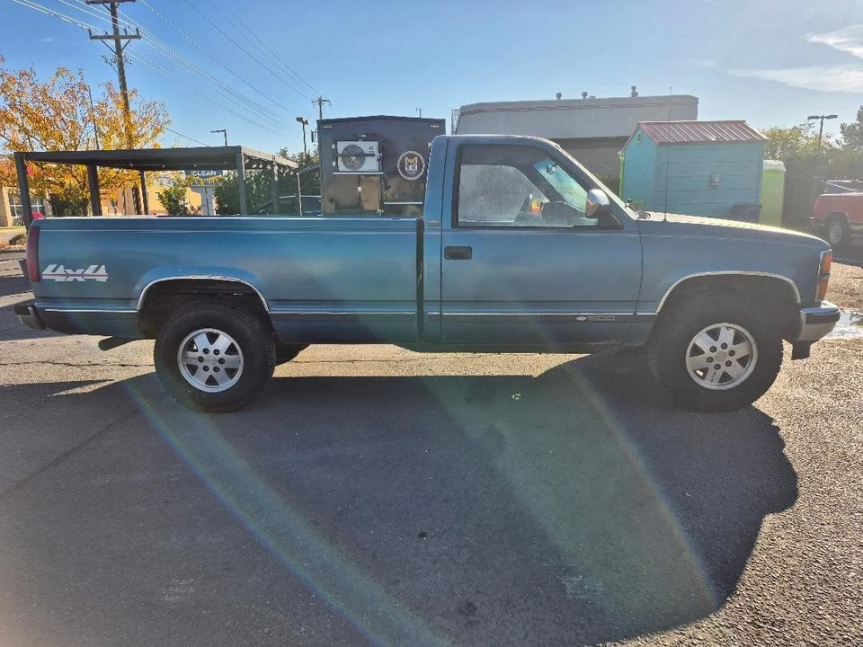 1990 Chevrolet C/K 4th Gen - Image 18 of 20