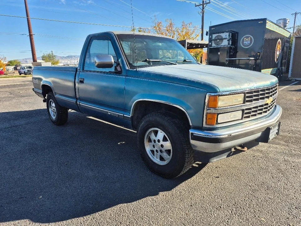 1990 Chevrolet C/K 4th Gen - Image 17 of 20