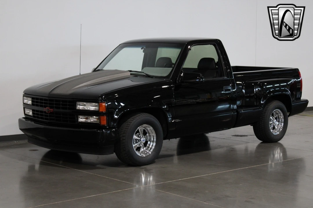 1990 Chevrolet C/K 4th Gen - Image 20 of 21