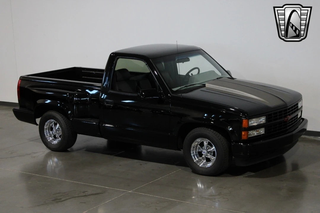 1990 Chevrolet C/K 4th Gen - Image 9 of 12