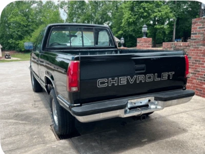 1990 Chevrolet Silverado - Image 3 of 29