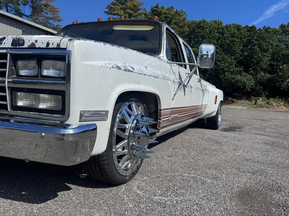 1990 Chevrolet C/K 4th Gen - Image 2 of 10