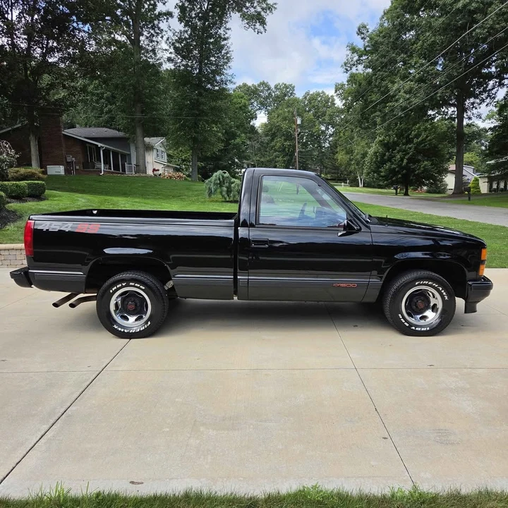 1990 Chevrolet 454 SS - Image 6 of 18