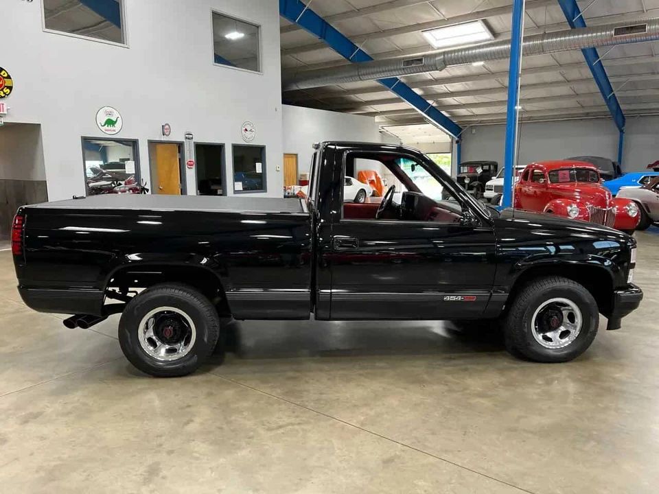 1990 Chevrolet 454 SS - Image 18 of 25