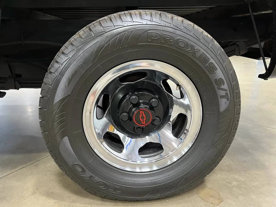 1990 Chevrolet 454 SS - Image 20 of 25