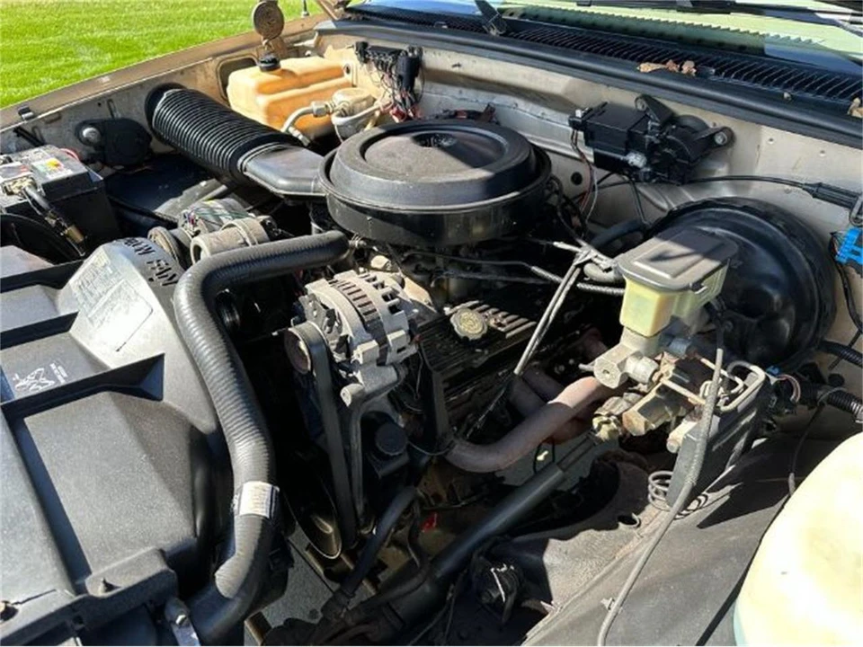 1990 Chevrolet C/K 4th Gen - Image 7 of 15