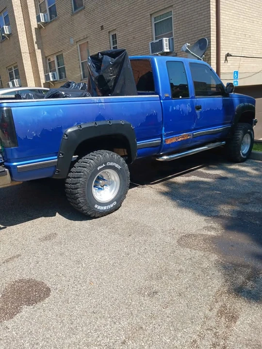 1990 Chevrolet Silverado - Image 4 of 16