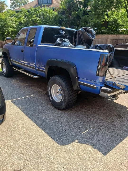 1990 Chevrolet Silverado - Image 5 of 16