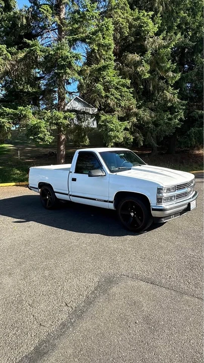 1990 Chevrolet C/K 4th Gen - Image 3 of 7