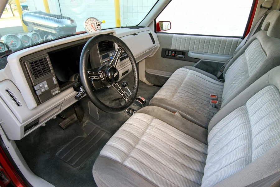 1990 Chevrolet C/K 4th Gen - Image 4 of 31