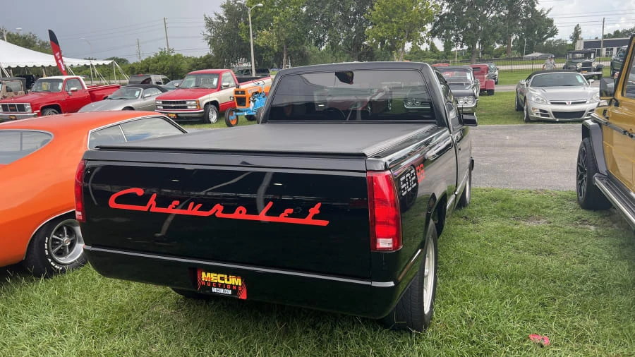 1990 Chevrolet C/K 4th Gen - Image 2 of 5