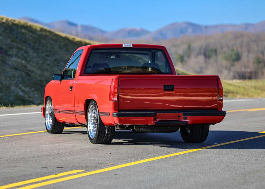 1990 Chevrolet C/K 4th Gen - Image 10 of 31