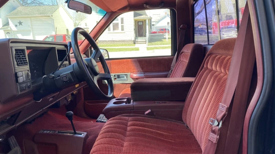 1990 Chevrolet C/K 4th Gen - Image 4 of 14