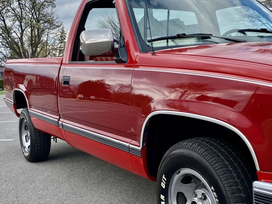 1990 Chevrolet C/K 4th Gen - Image 11 of 18