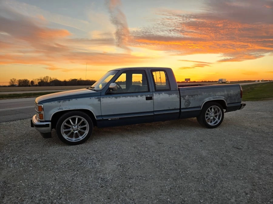 1990 Chevrolet C/K 4th Gen - Image 4 of 11