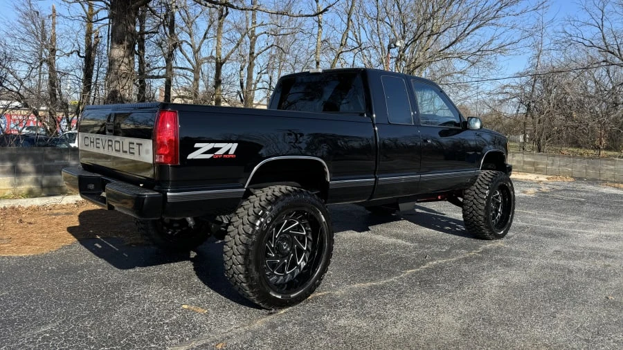 1990 Chevrolet C/K 4th Gen - Image 2 of 16