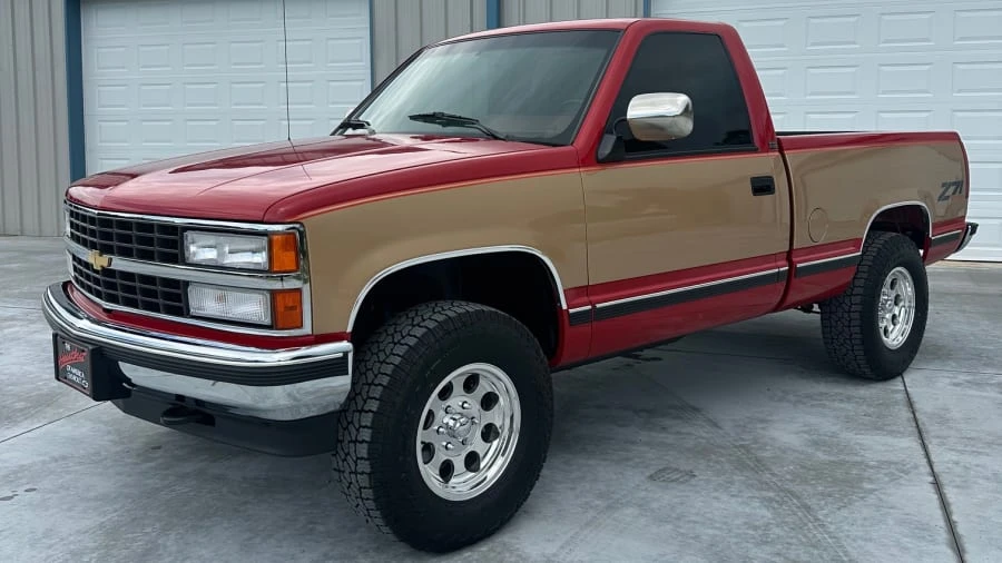 1990 Chevrolet Silverado - Image 6 of 14