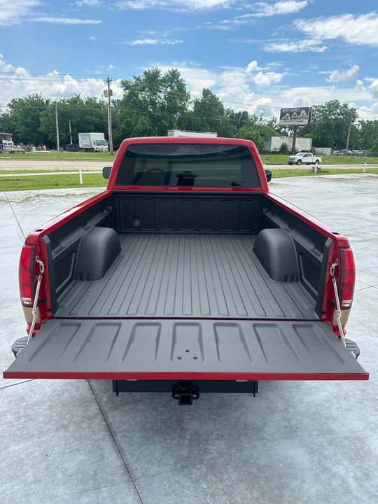 1990 Chevrolet Silverado - Image 14 of 14