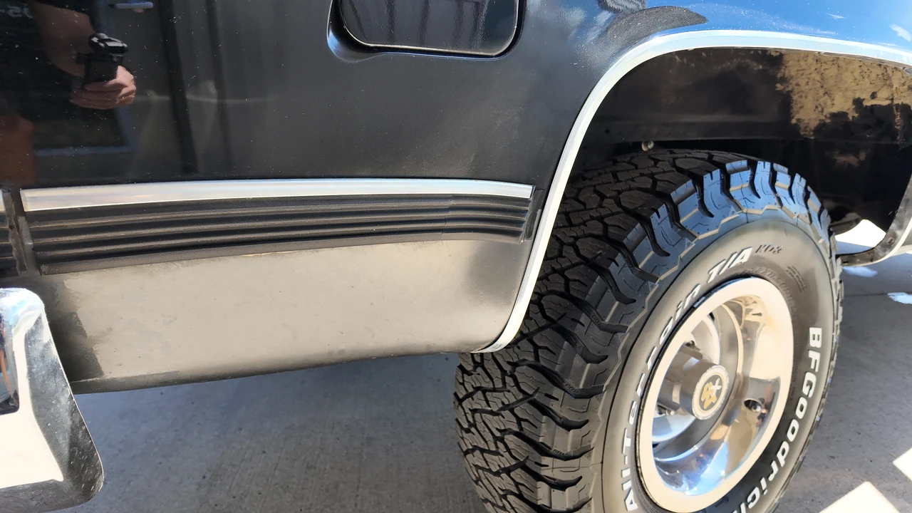 1990 Chevrolet K5 Blazer 2nd Gen - Image 20 of 31