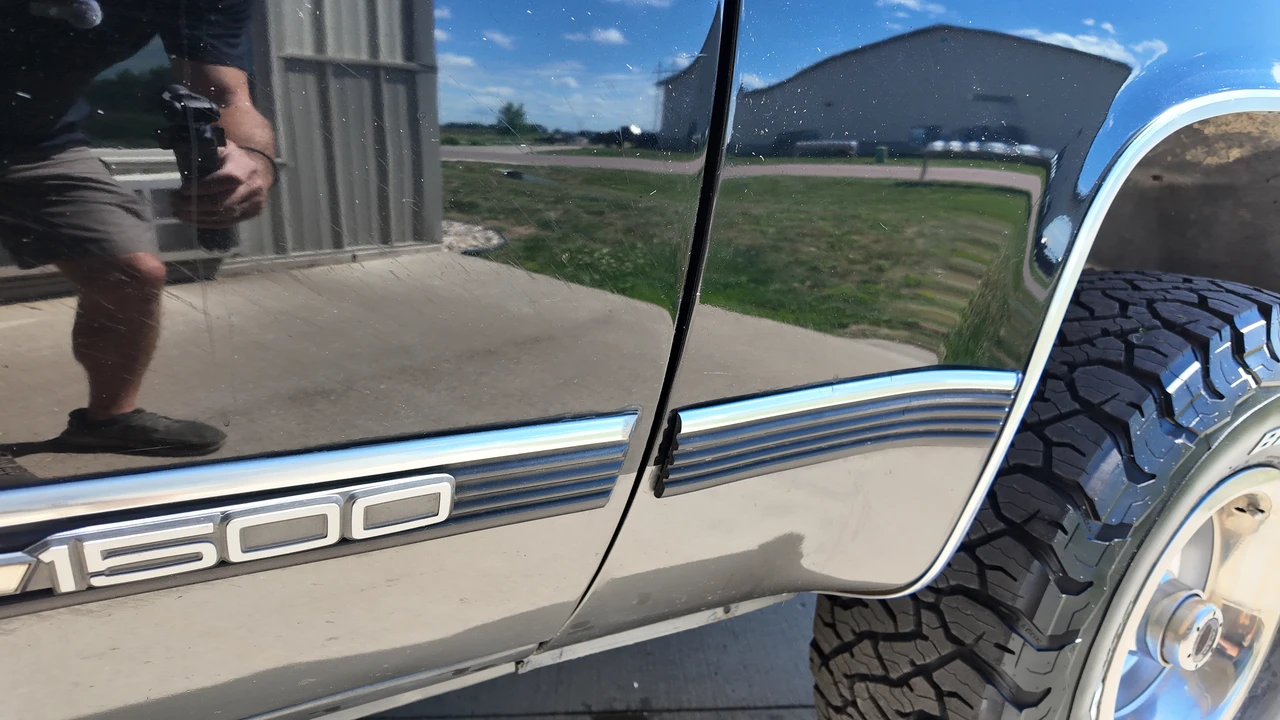 1990 Chevrolet K5 Blazer 2nd Gen - Image 24 of 31