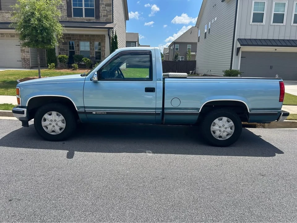 1990 Chevrolet C/K 4th Gen - Image 4 of 7