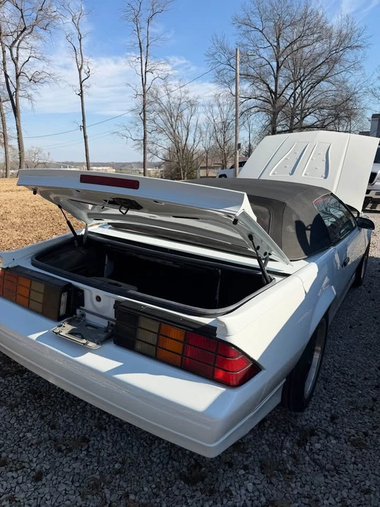 1990 Chevrolet Camaro 3rd Gen - Image 19 of 19