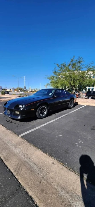 1990 Chevrolet Camaro 3rd Gen - Image 3 of 7