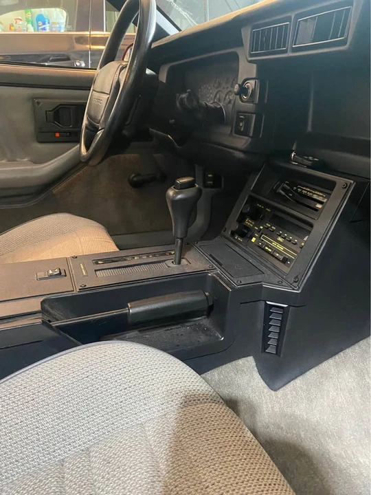 1990 Chevrolet Camaro 3rd Gen - Image 5 of 6