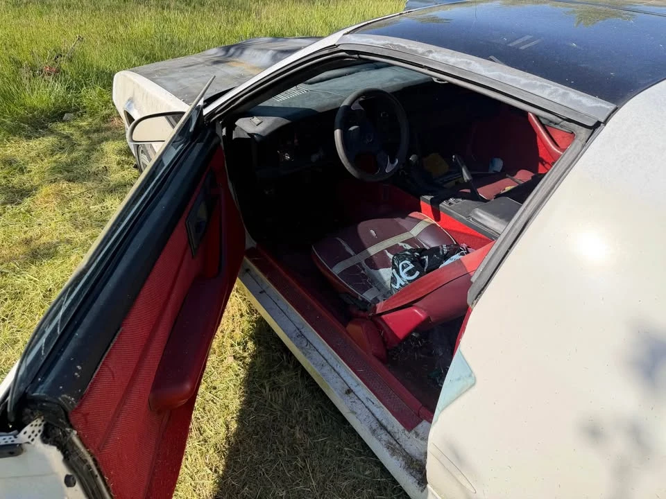 1990 Chevrolet Camaro 3rd Gen - Image 7 of 8