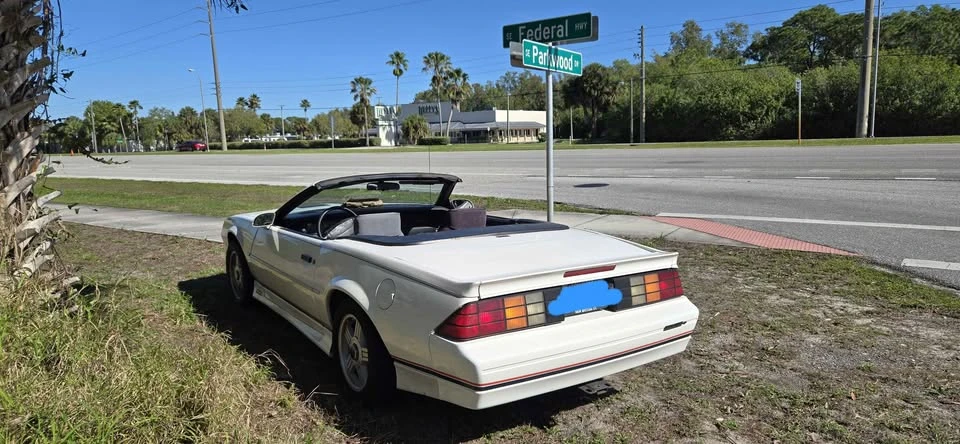 1990 Chevrolet Camaro 3rd Gen - Image 5 of 8