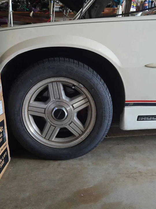 1990 Chevrolet Camaro 3rd Gen - Image 6 of 8