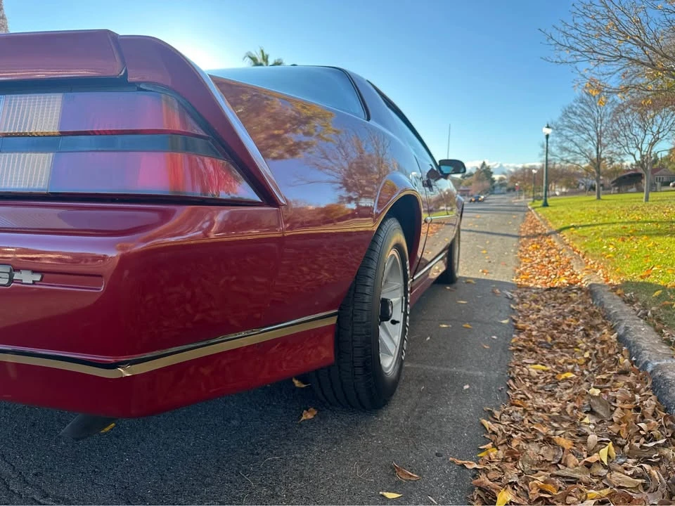 1990 Chevrolet Camaro 3rd Gen - Image 10 of 18