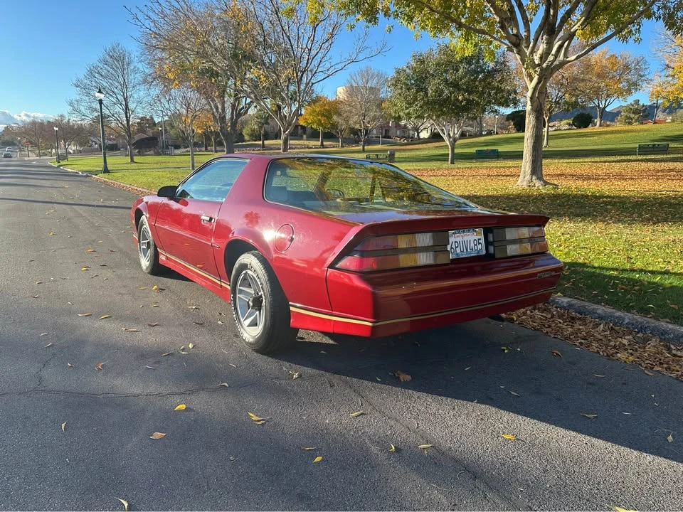 1990 Chevrolet Camaro 3rd Gen - Image 4 of 18