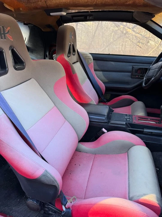 1990 Chevrolet Camaro 3rd Gen - Image 6 of 9