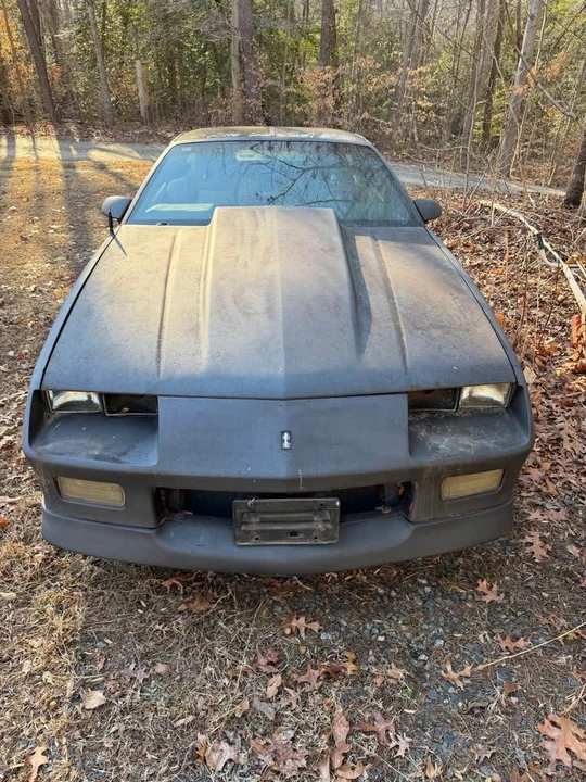 1990 Chevrolet Camaro 3rd Gen - Image 2 of 9