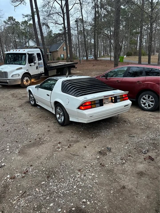 1990 Chevrolet Camaro 3rd Gen - Image 4 of 8