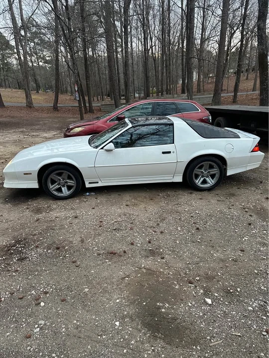 1990 Chevrolet Camaro 3rd Gen - Image 3 of 8