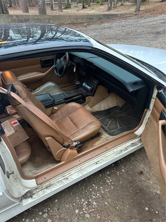 1990 Chevrolet Camaro 3rd Gen - Image 5 of 8
