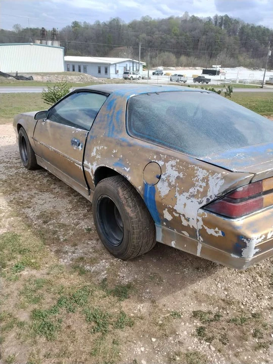 1990 Chevrolet Camaro 3rd Gen - Image 4 of 10
