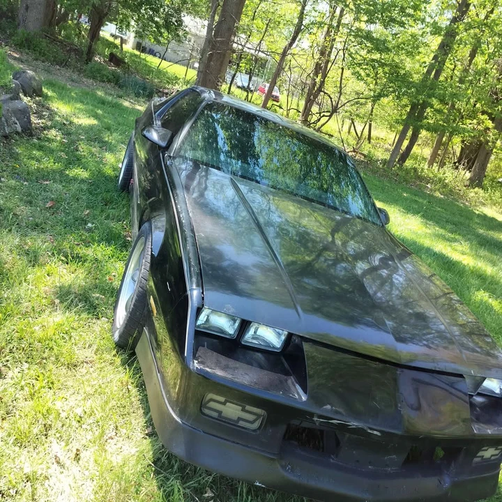 1990 Chevrolet Camaro 3rd Gen - Image 2 of 12