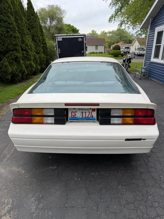 1990 Chevrolet Camaro 3rd Gen - Image 3 of 5