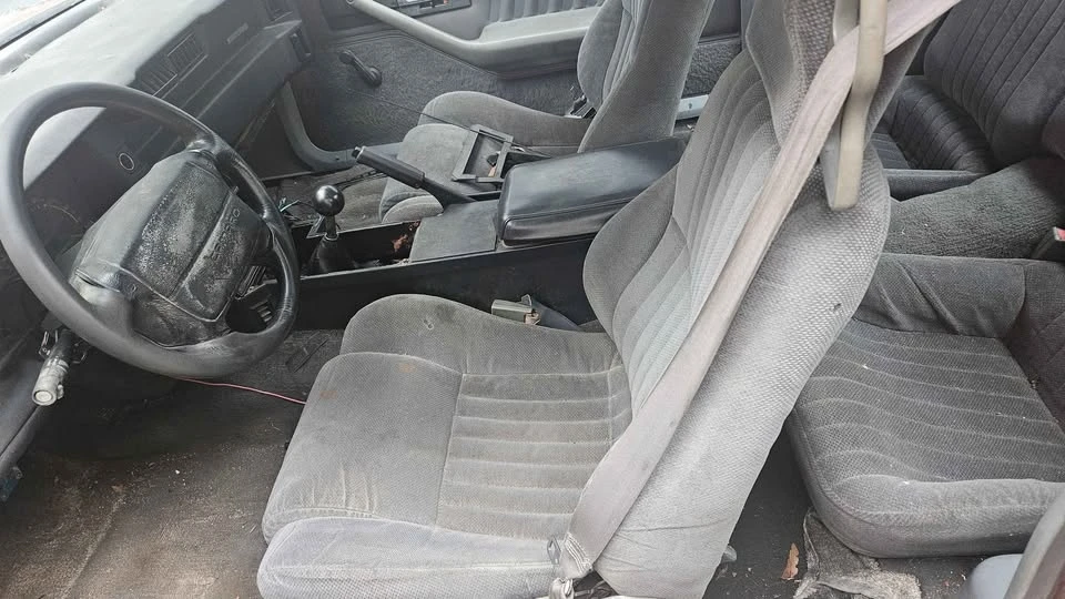 1990 Chevrolet Camaro 3rd Gen - Image 4 of 4