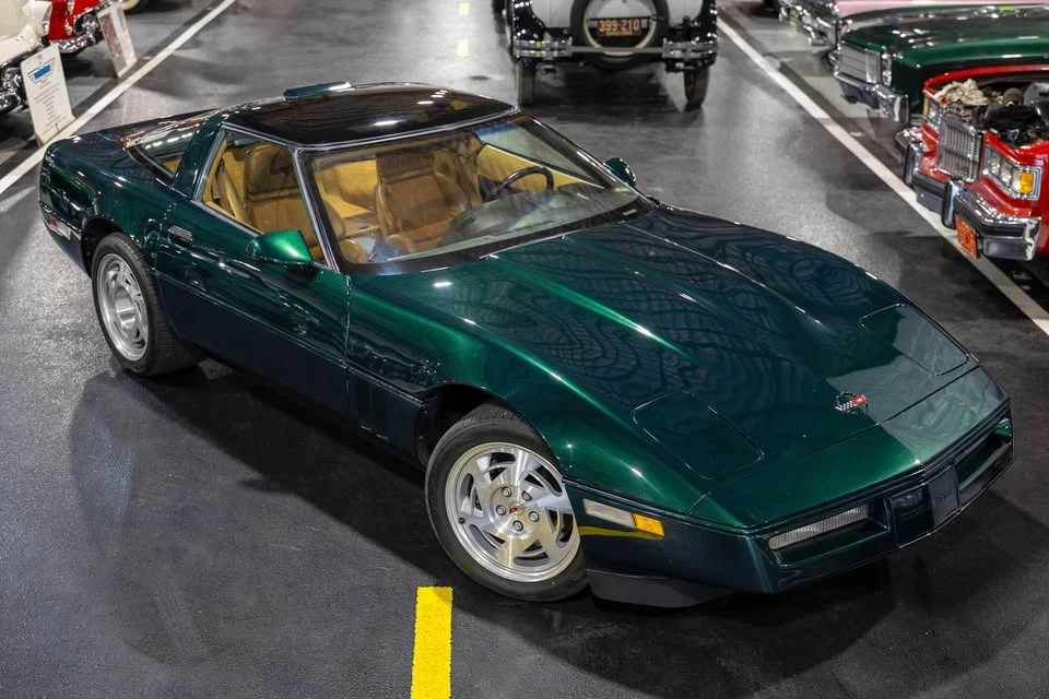 1990 Chevrolet Corvette C4 - Image 7 of 16