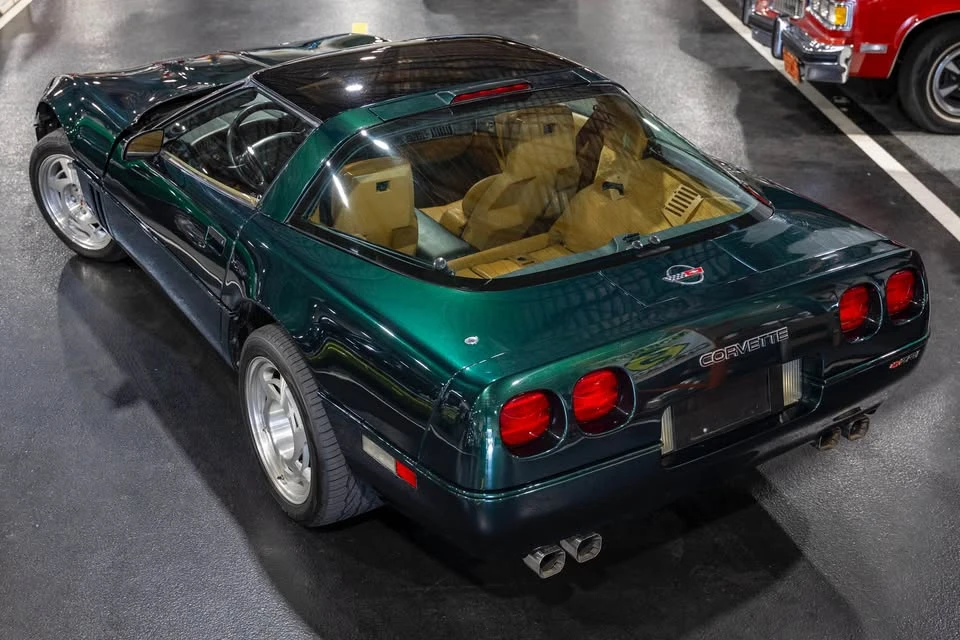 1990 Chevrolet Corvette C4 - Image 3 of 16