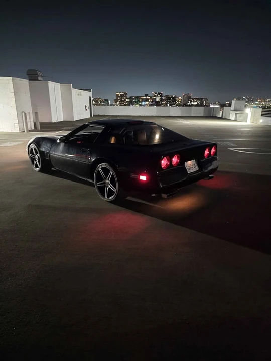 1990 Chevrolet Corvette C4 - Image 12 of 15