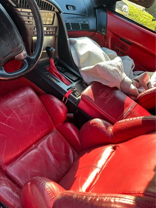 1990 Chevrolet Corvette C4 - Image 5 of 10