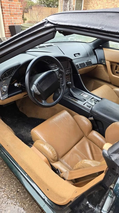 1990 Chevrolet Corvette C4 - Image 6 of 15